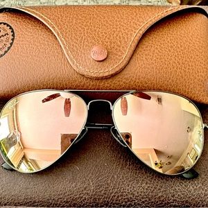 Ray-Ban Rose Gold Mirrored Aviators